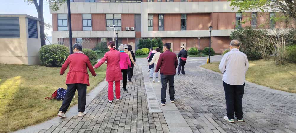 郭林气功教学现场